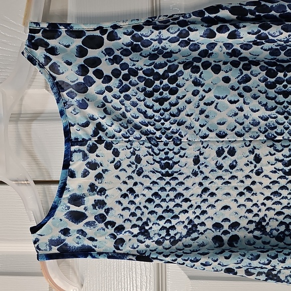 NWOT Isla Bonita Sleeveless Tank Style Cover Up in Blue/Whites one size fits all - Picture 4 of 10